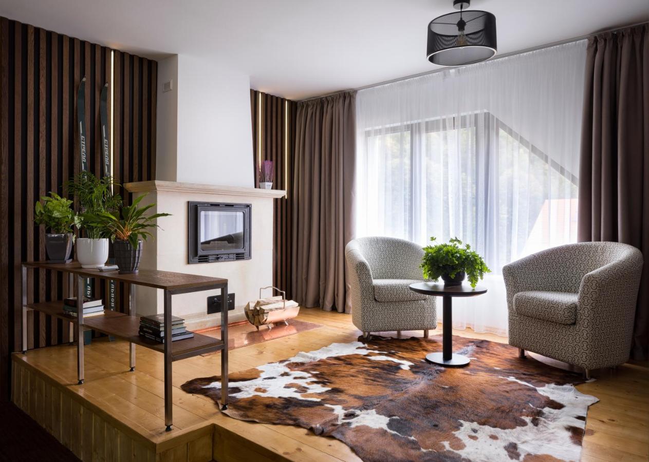 Yaremche Club Hotel מראה חיצוני תמונה